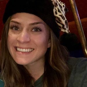 Meet your Posher, Alyssa